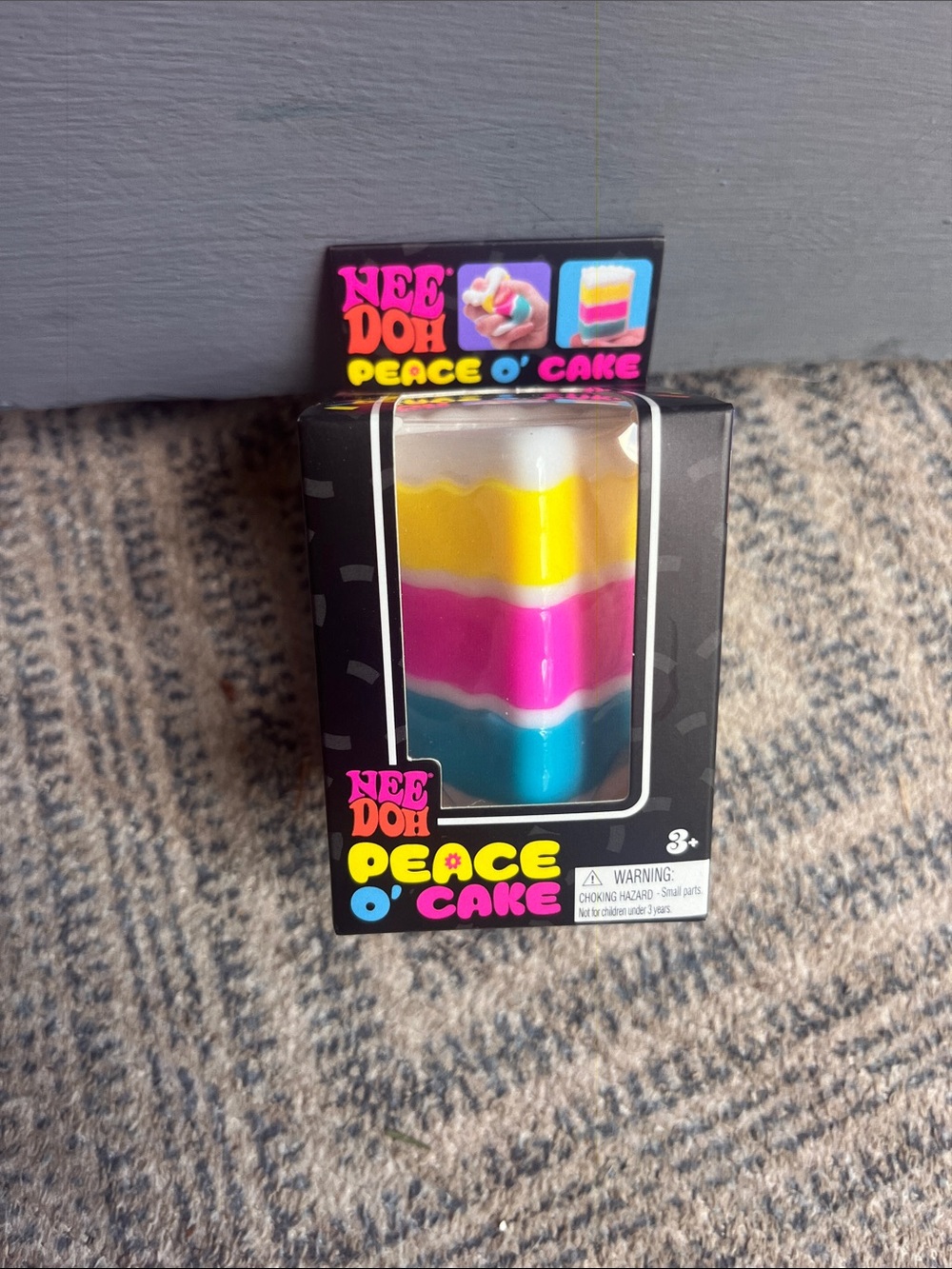Needoh Peace O' Cake Layered NEW - Yellow pink blue